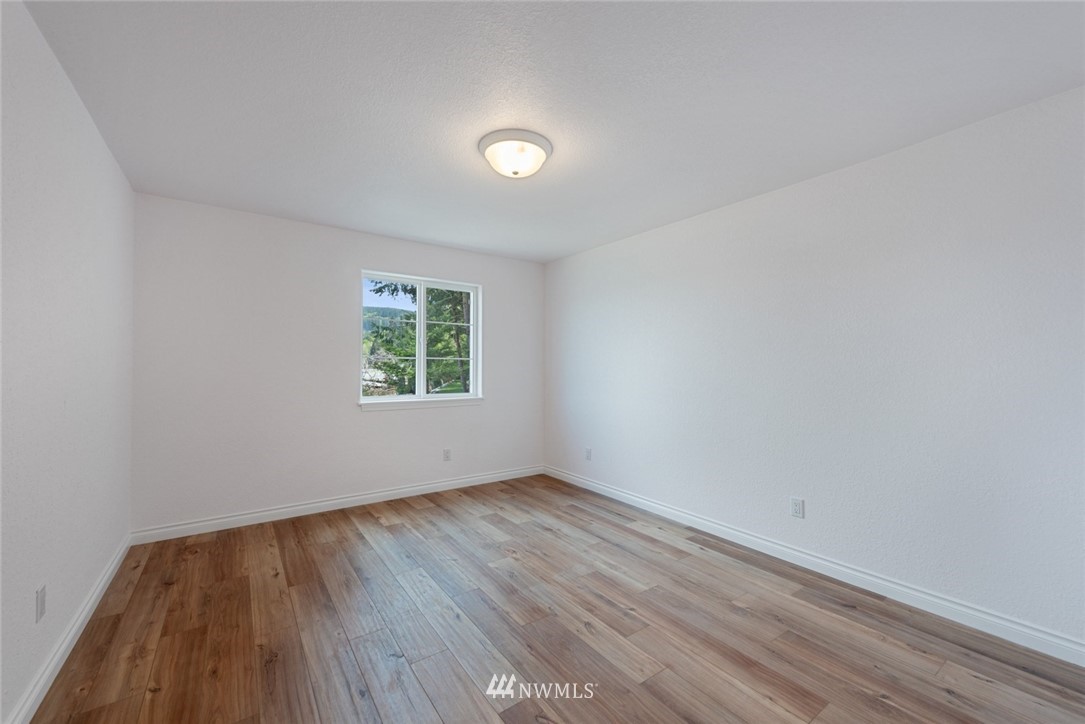 581 Fairmount Road Port Townsend, WA 98368 - Photo 15 of 23 Gallery Image 15