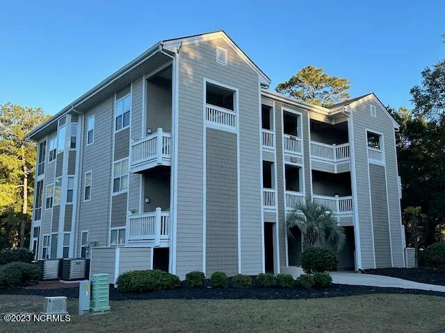 $1,450 | 235 Kings Trail, Unit 2106, Sunset Beach, NC 28468