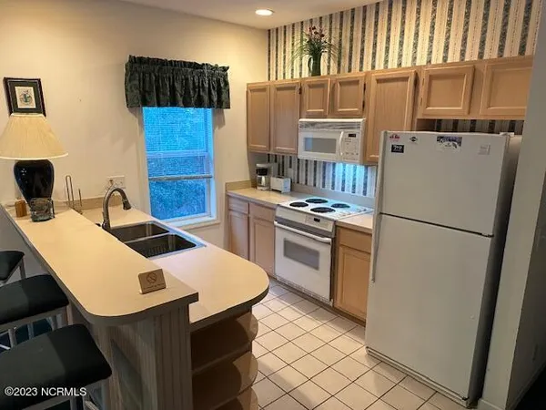 $1,450 | 235 Kings Trail, Unit 2106, Sunset Beach, NC 28468