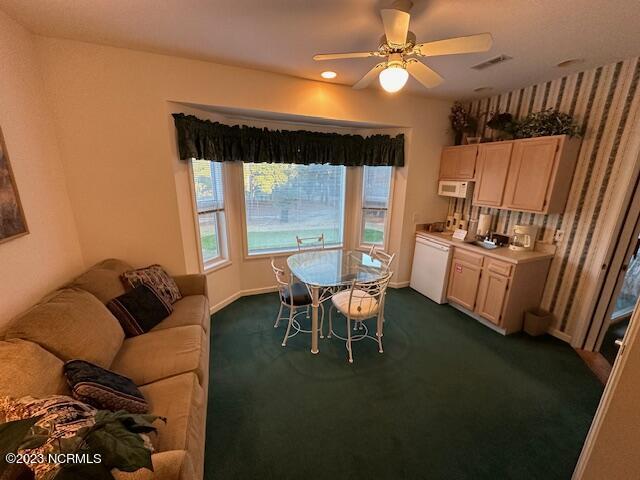 235 Kings Trail, Unit 2106 Sunset Beach, NC 28468 - Photo 6 of 9 IMG_2148