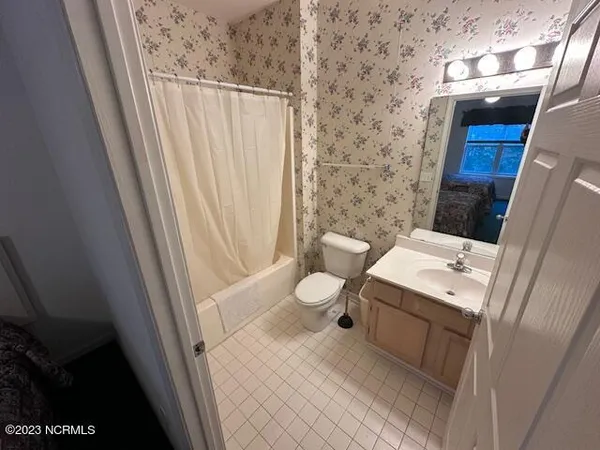 $1,450 | 235 Kings Trail, Unit 2106, Sunset Beach, NC 28468