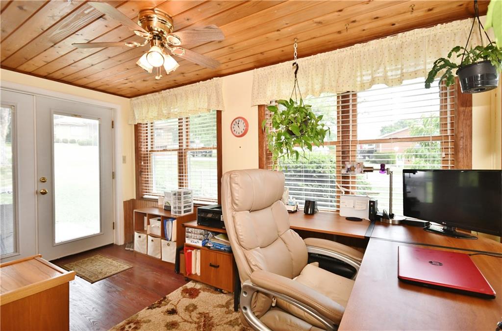 11305 McKee Road North Huntingdon, PA 15642 - Photo 10 of 25 Gallery Image 10