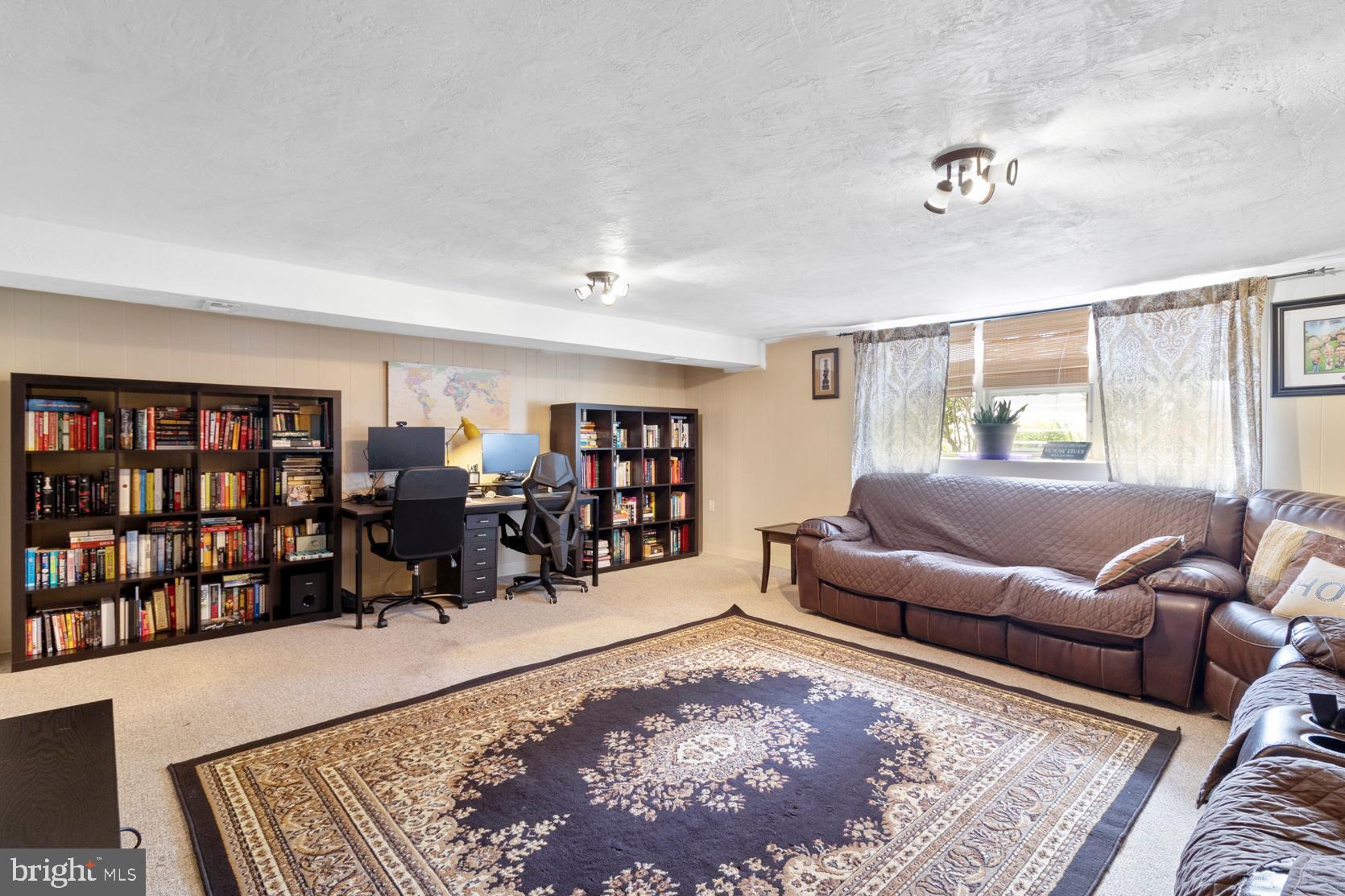 615 Colebrook Road Philadelphia, PA 19115 - Photo 23 of 36 Gallery Image 23