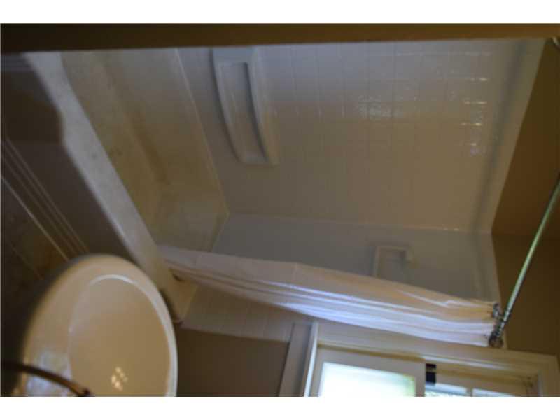 222 Hazel Road Penn Hills, PA 15235 - Photo 11 of 15 Full Bath.