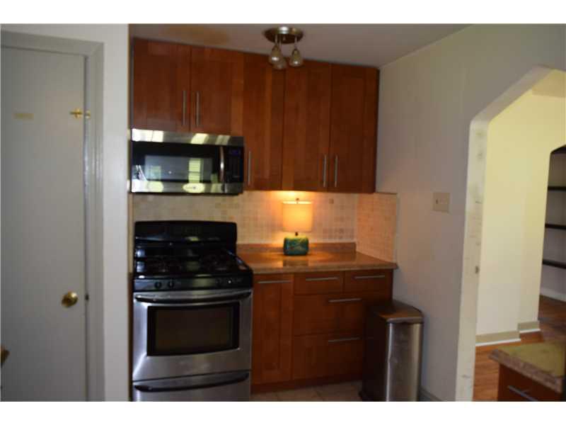 222 Hazel Road Penn Hills, PA 15235 - Photo 6 of 15 Kitchen.