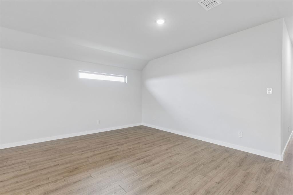 1140 Del Rio Drive Lavon, TX 75166 - Photo 13 of 32 Dining Room in the Oscar home plan by Trophy Signature Homes – REPRESENTATIVE PHOTO