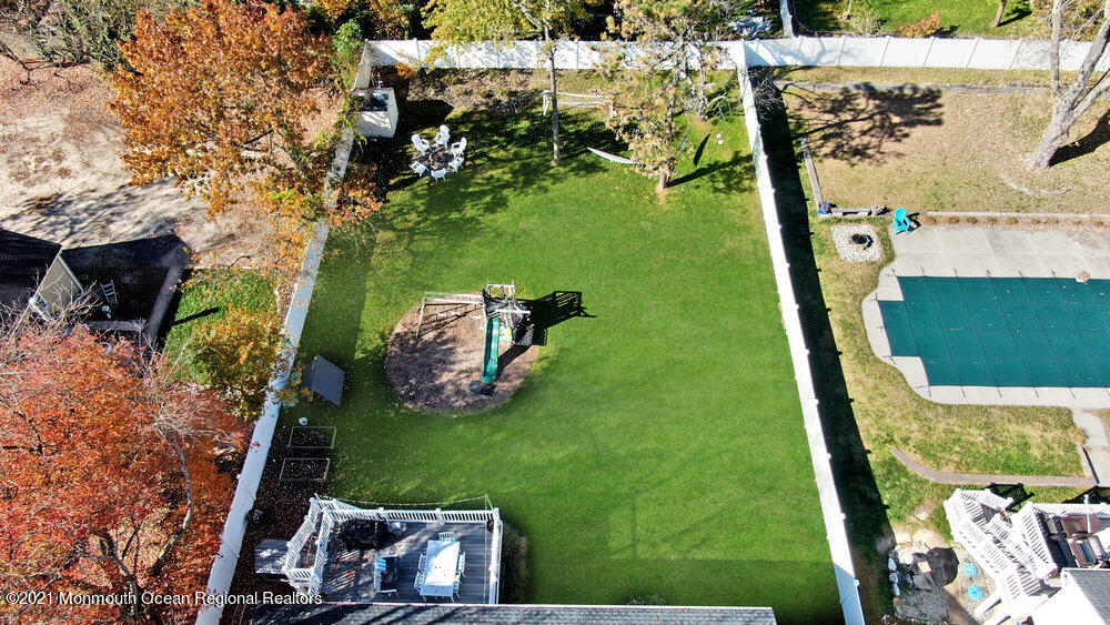 557 Summit Drive Point Pleasant, NJ 08742 - Photo 37 of 41 a view of a garden