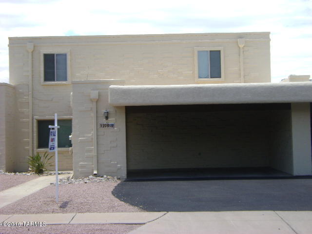 1209 North Santa Rosa Avenue Tucson, AZ 85712 - Photo 1 of 17