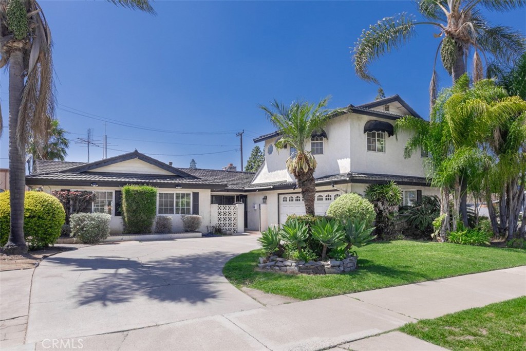 1688 North Shaffer Street Orange, CA 92867 - Photo 2 of 38