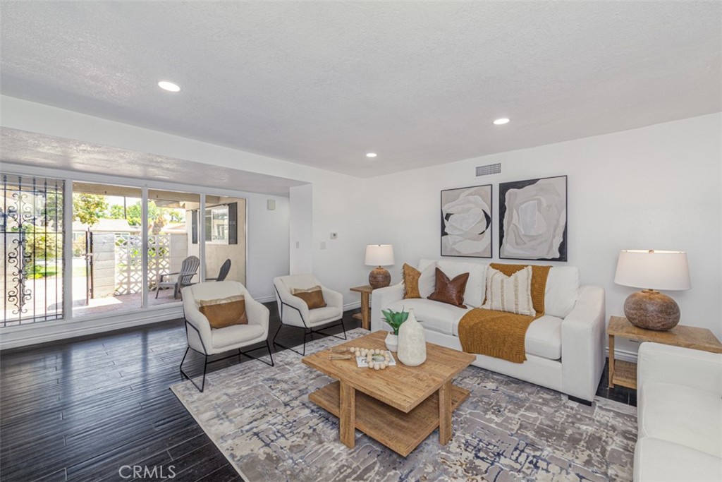 1688 North Shaffer Street Orange, CA 92867 - Photo 8 of 38
