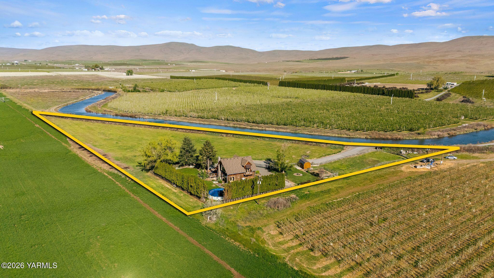 2550 Kays Road Wapato, WA 98951 - Photo 46 of 52 2550 Kays Rd Aerials-5 prop