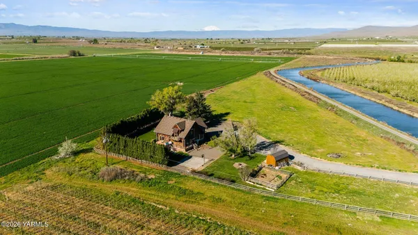 $599,000 | 2550 Kays Road, Wapato, WA 98951