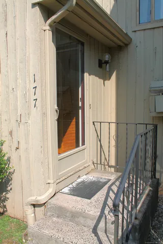 $249,900 | 177 Spring Street, Unit 177, Wethersfield, CT 06109
