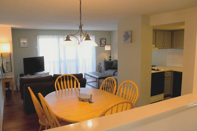 $249,900 | 177 Spring Street, Unit 177, Wethersfield, CT 06109