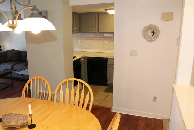 $249,900 | 177 Spring Street, Unit 177, Wethersfield, CT 06109