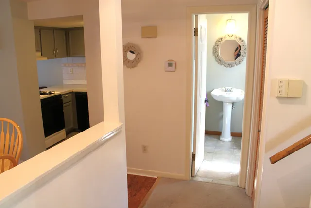 $249,900 | 177 Spring Street, Unit 177, Wethersfield, CT 06109