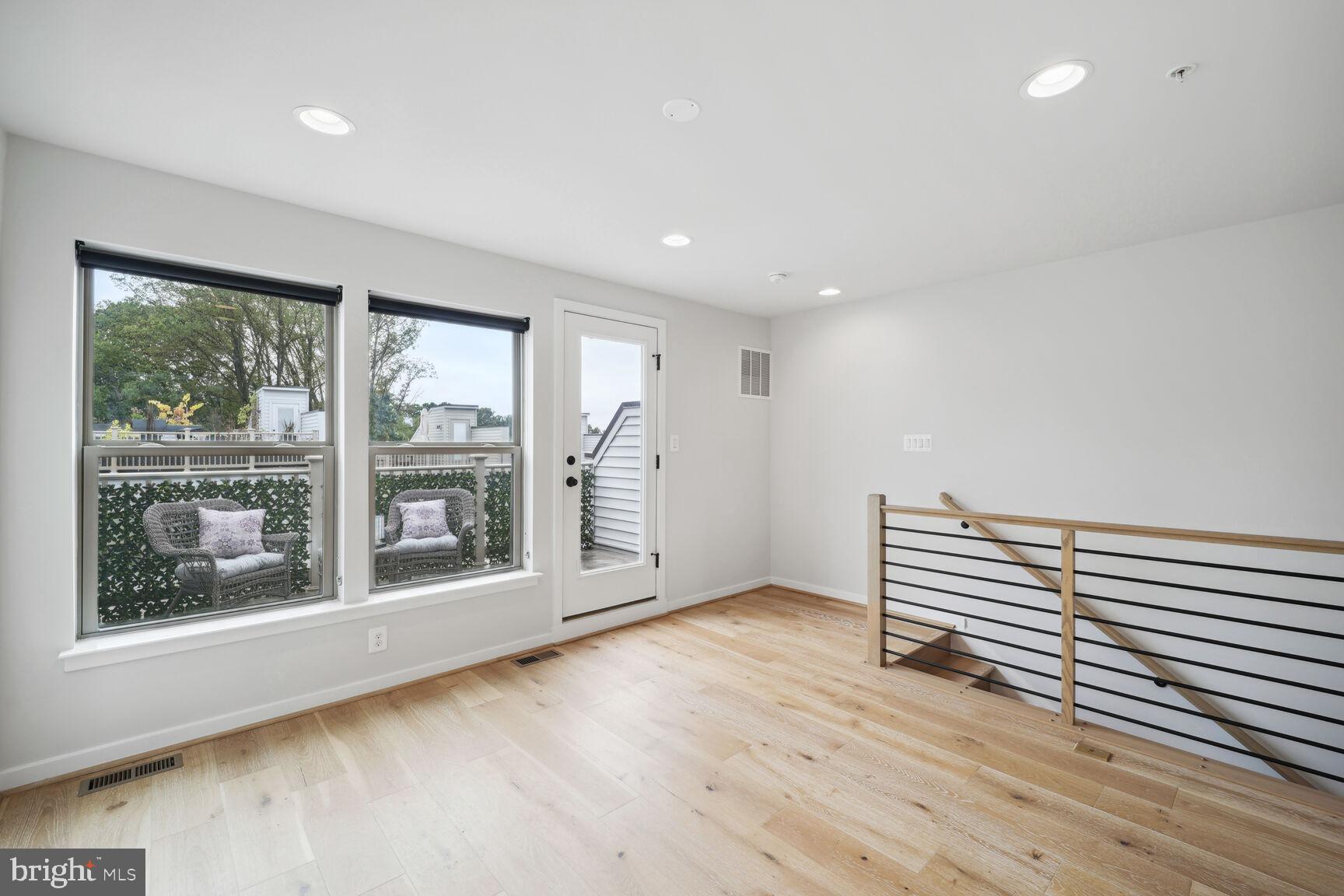5104 Randolph Road Rockville, MD 20852 - Photo 30 of 62 Upper Level Lounge Area w/ Access to Terrace