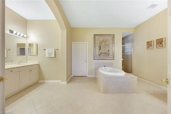 $435,000 | 3530 Lansing Loop, Unit 202, Estero, FL 33928