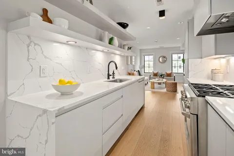 $850,000 | 330 16th Street Southeast, Unit 2, Washington, DC 20003