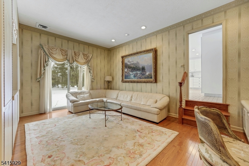 510 Hampton Hill Road Franklin Lakes, NJ 07417 - Photo 22 of 48