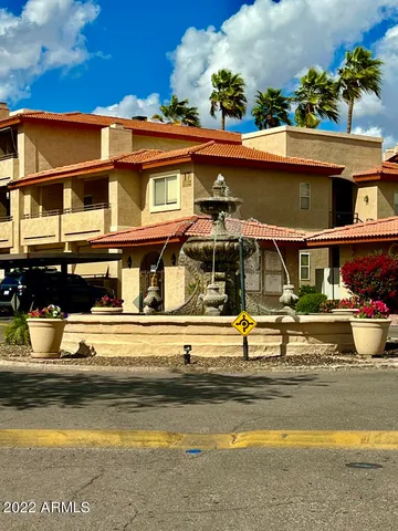 a view of a house with a garage