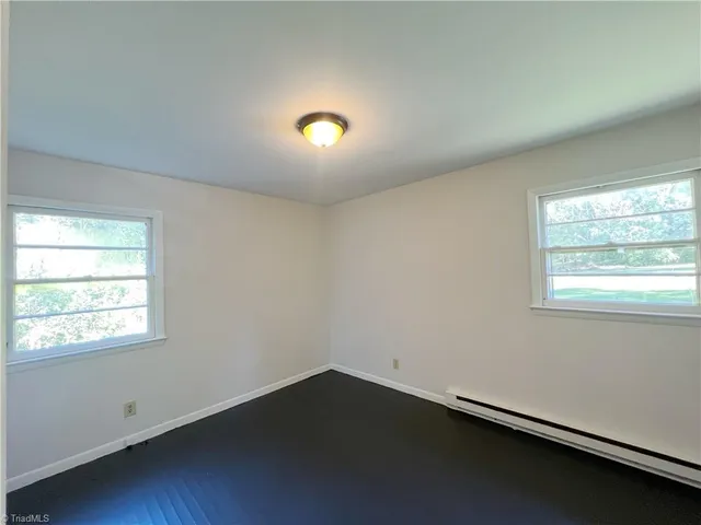 $1,295 | 2217 East Gate City Boulevard, Greensboro, NC 27401