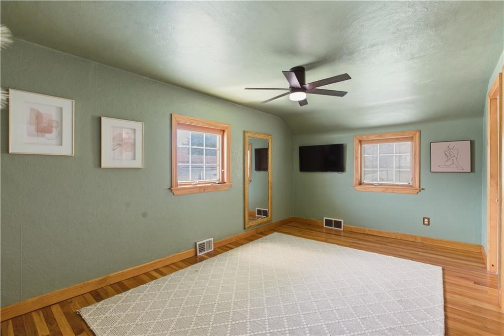 513 McCoy Road McKees Rocks, PA 15136 - Photo 23 of 38 Gallery Image 23
