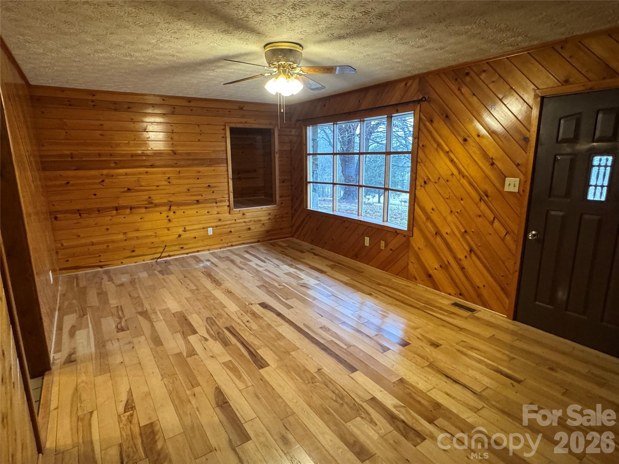 3957 Hollywood Ridge Road Lenoir, NC 28645 - Photo 9 of 16