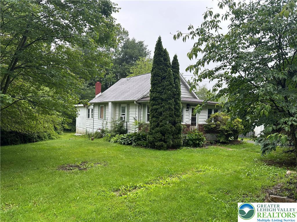 3538 Mountain Road Slatington, PA 18080 - Photo 1 of 28