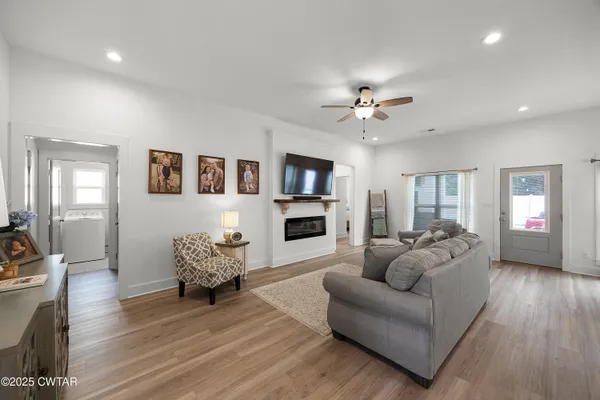 $310,000 | 32 Kingston Crk Drive, Jackson, TN 38305