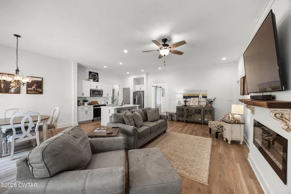 $310,000 | 32 Kingston Crk Drive, Jackson, TN 38305