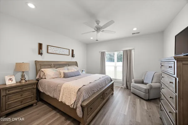 $310,000 | 32 Kingston Crk Drive, Jackson, TN 38305