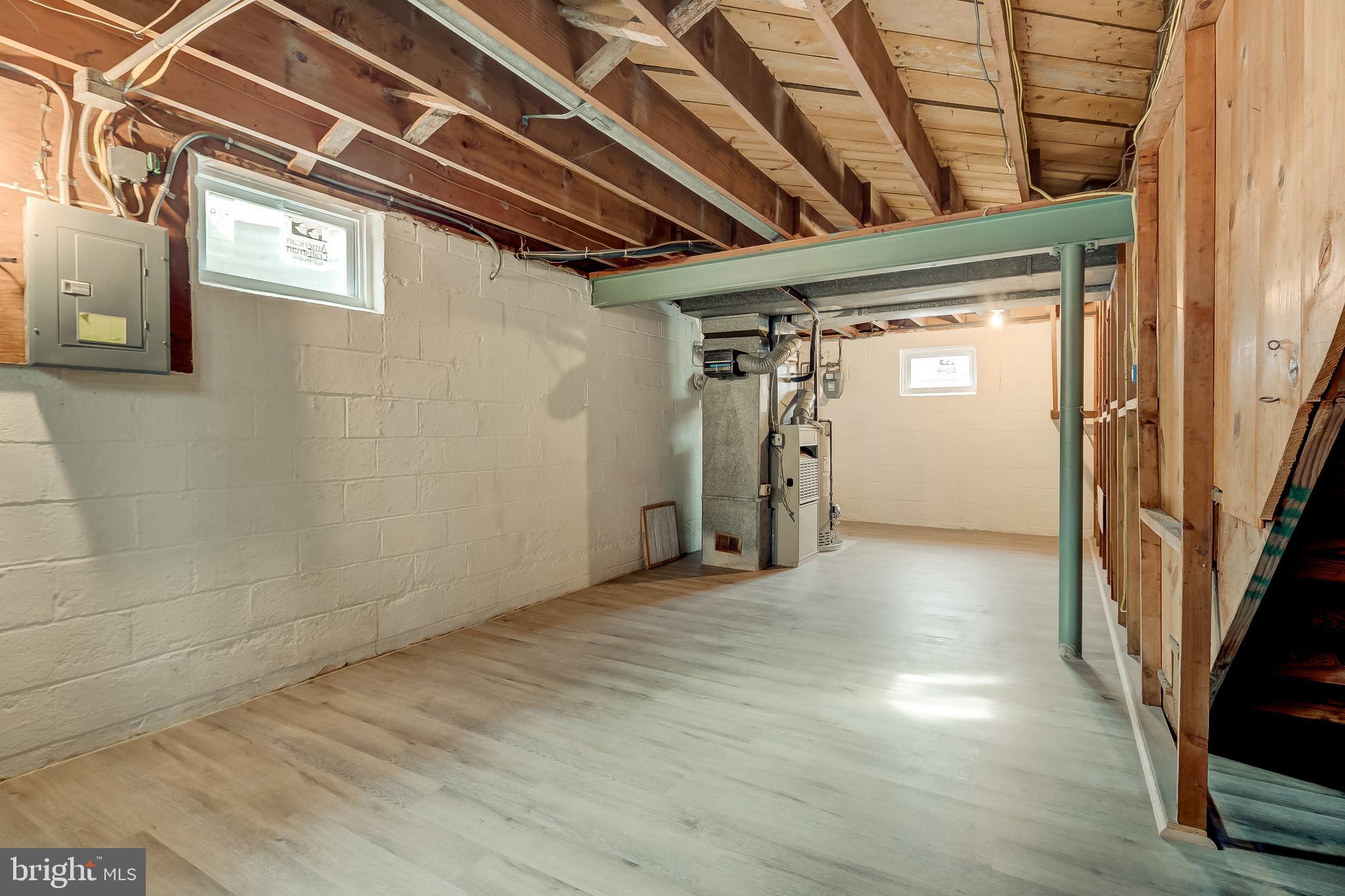 25 Croftley Road Lutherville-Timonium, MD 21093 - Photo 36 of 37 New Flooring in Utility Area