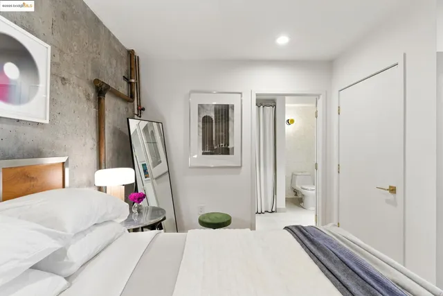 $689,000 | 311 Oak Street, Unit 102, Oakland, CA 94607