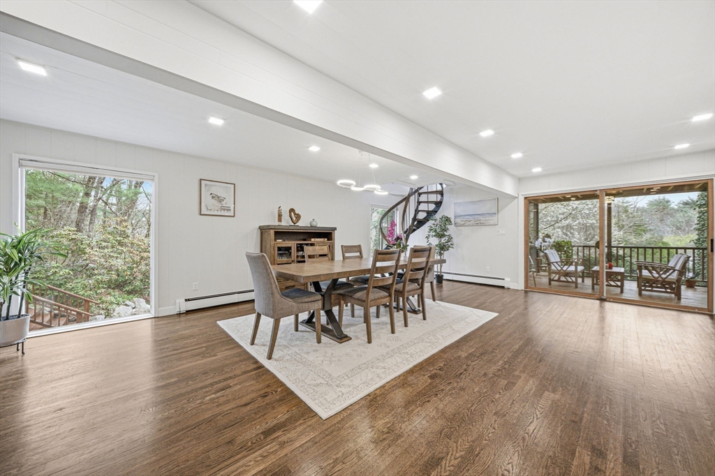 19 Old Road Weston, MA 02493 - Photo 10 of 41