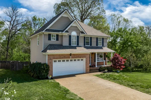 $599,900 | 2102 Burgess Lane, Spring Hill, TN 37174