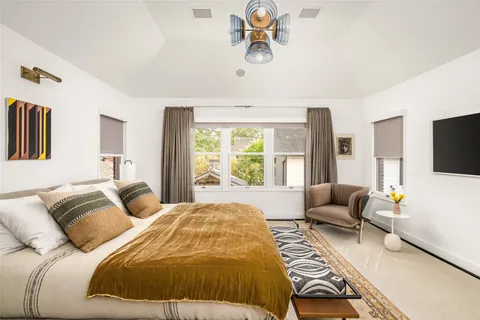 $2,650,000 | 2035 South Boulevard, Houston, TX 77098
