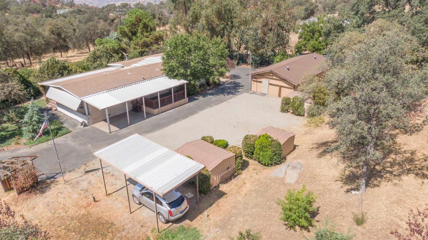 45748 Longview Road Squaw Valley, CA 93675 - Photo 2 of 67 Gallery Image 2