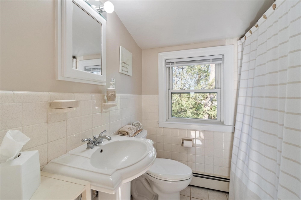 289 South Road Bedford, MA 01730 - Photo 15 of 37 Gallery Image 15