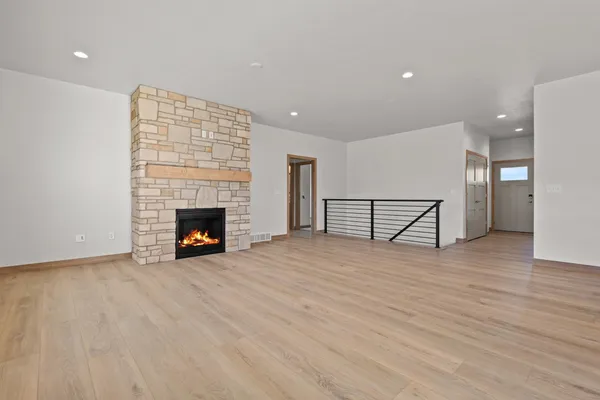 $437,900 | 2522 Tipperary Trail, De Pere, WI 54115