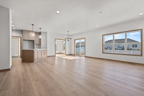 $437,900 | 2522 Tipperary Trail, De Pere, WI 54115