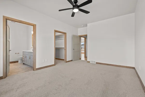 $437,900 | 2522 Tipperary Trail, De Pere, WI 54115