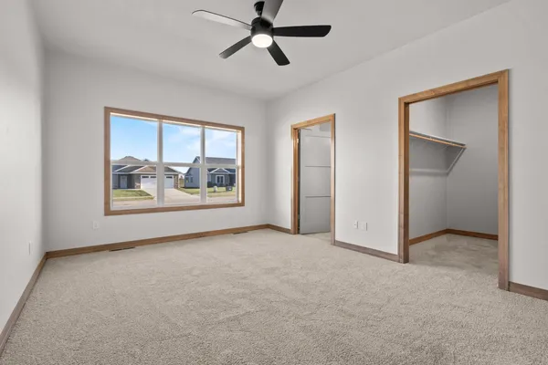 $437,900 | 2522 Tipperary Trail, De Pere, WI 54115