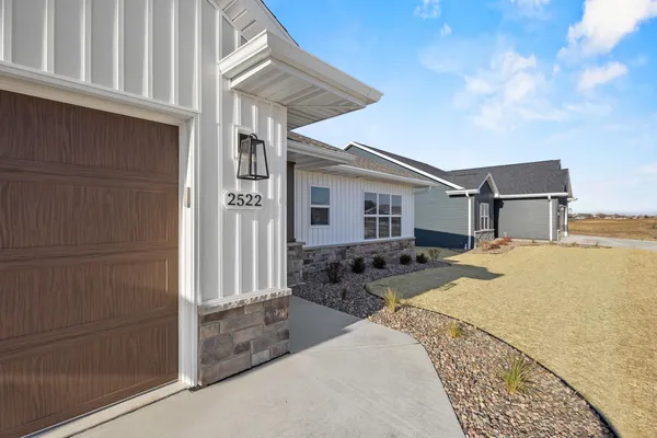 $437,900 | 2522 Tipperary Trail, De Pere, WI 54115