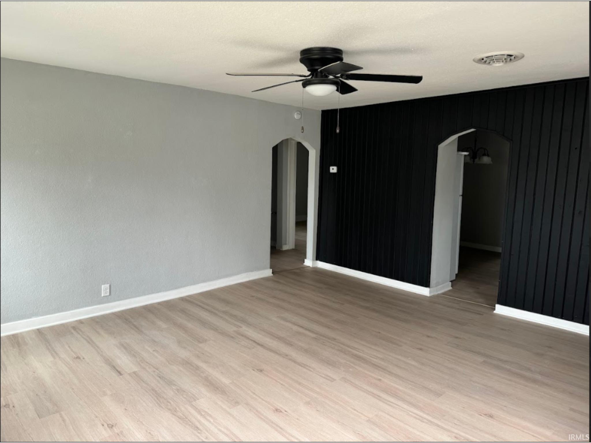 926 South Ribble Avenue Muncie, IN 47302 - Photo 3 of 15 Gallery Image 3