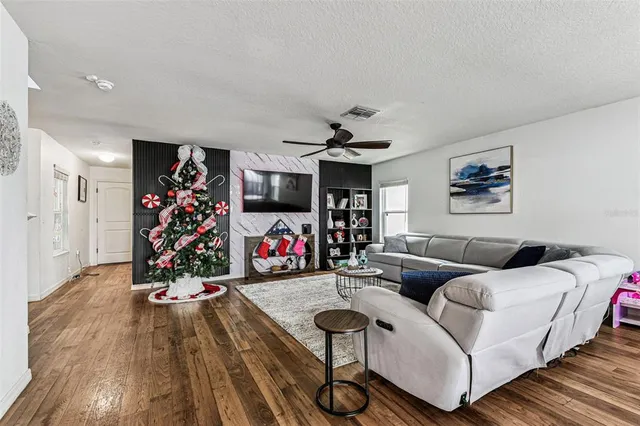 $500,000 | 10403 Laguna Plains Drive, Riverview, FL 33578