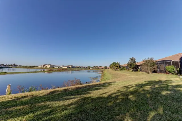 $2,250 | 210 Mystic Falls Drive, Apollo Beach, FL 33572