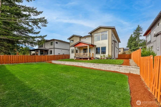 $1,585,000 | 1099 Southeast 14th Place, North Bend, WA 98045