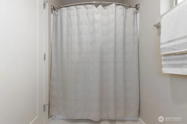 $1,585,000 | 1099 Southeast 14th Place, North Bend, WA 98045