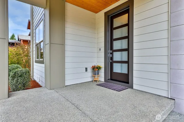 $1,585,000 | 1099 Southeast 14th Place, North Bend, WA 98045